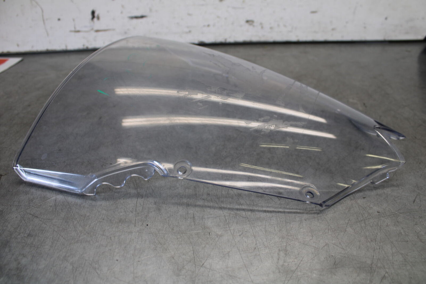 08-16 YAMAHA YZF R6 FRONT WINDSHIELD WINDSCREEN  13S-28381-10-00 BB665