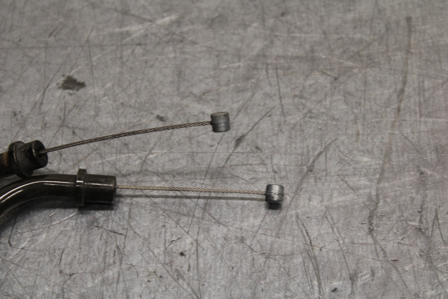 06-07 SUZUKI GSXR750 THROTTLE CABLES LINES BB110