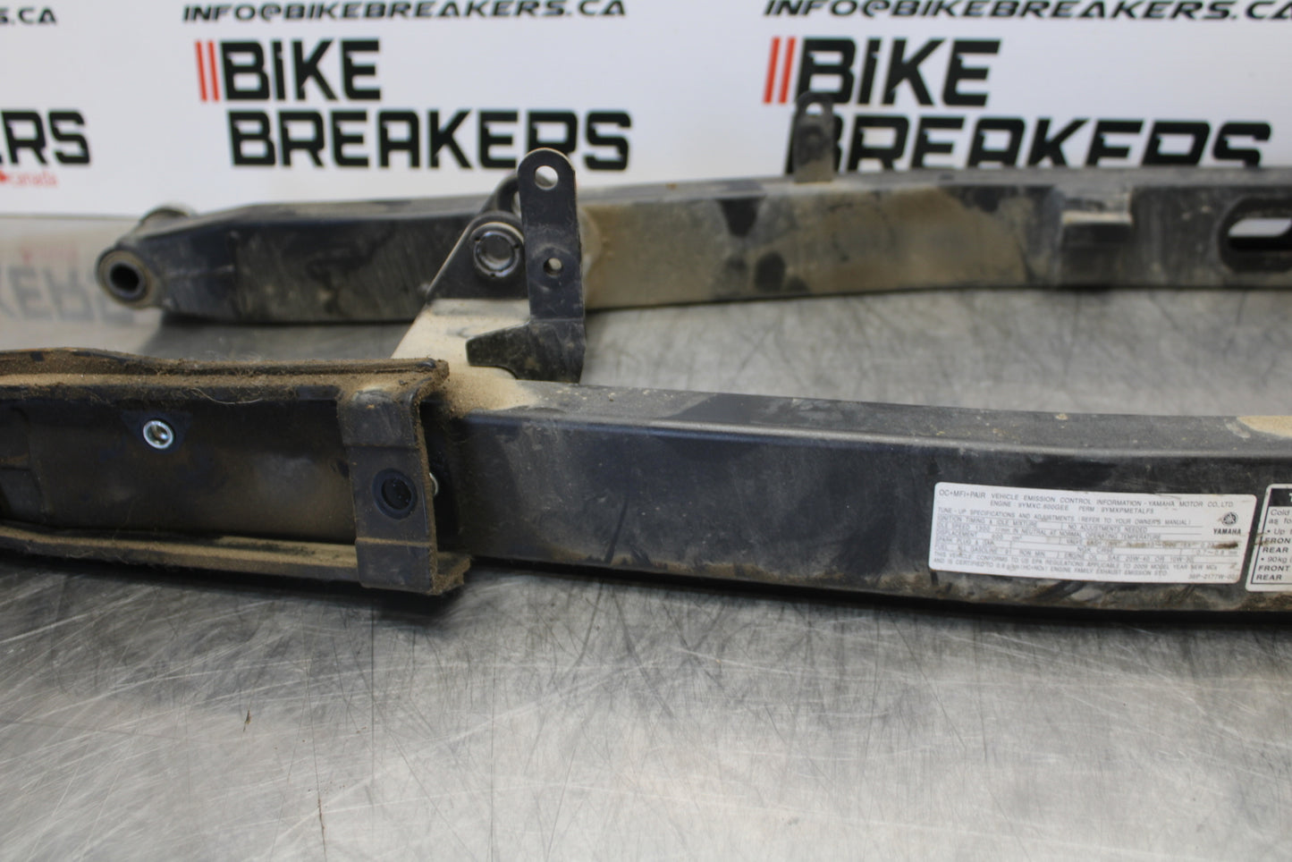 09-15 YAMAHA FZ6R REAR SWINGARM BACK SUSPENSION SWING ARM BB161
