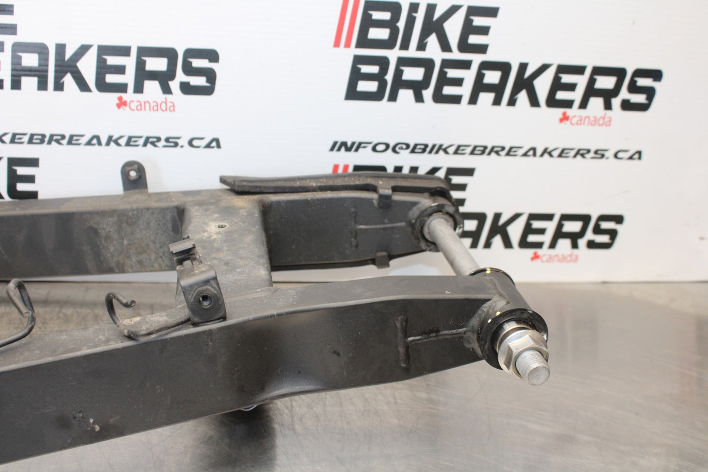 18-23 KAWASAKI NINJA 400 EX400 ABS REAR SWINGARM BACK SUSPENSION SWING ARM BB192