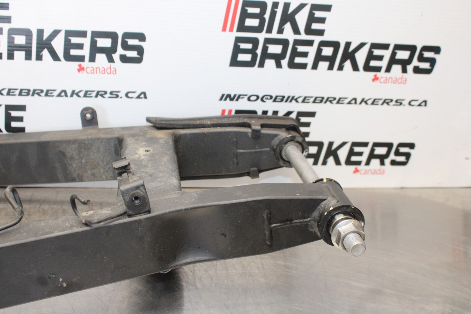 18-23 KAWASAKI NINJA 400 EX400 ABS REAR SWINGARM BACK SUSPENSION SWING ARM BB192