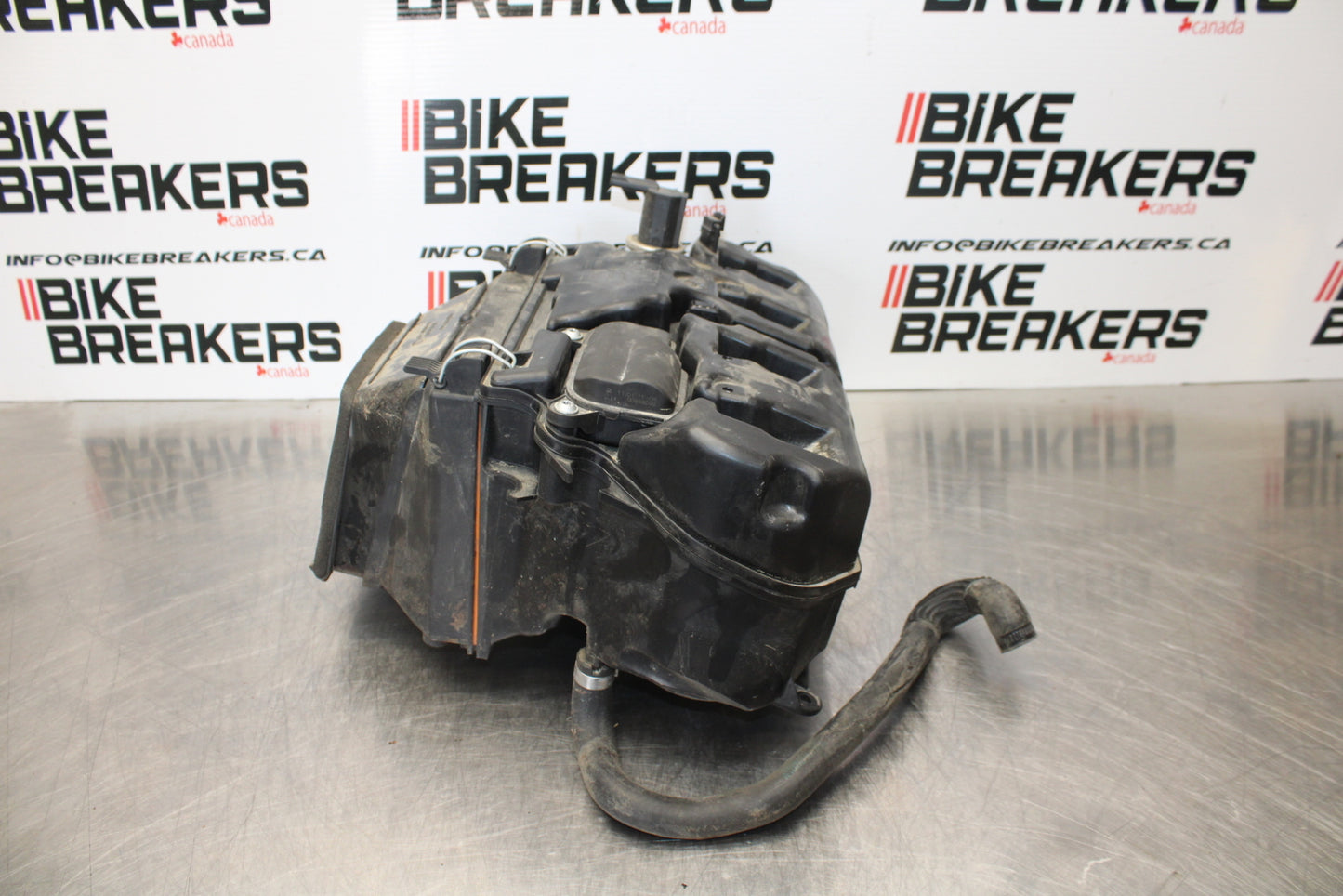 10-11 BMW S1000RR AIRBOX AIR INTAKE FILTER BOX BB168