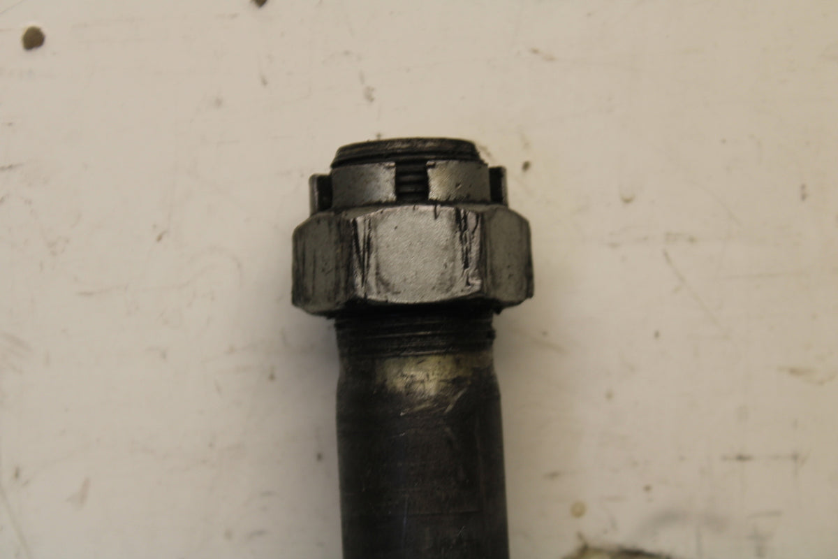 09-12 KAWASAKI NINJA ZX6R ZX600R REAR AXLE BACK WHEEL RIM PIVOT BOLT AXEL BB656