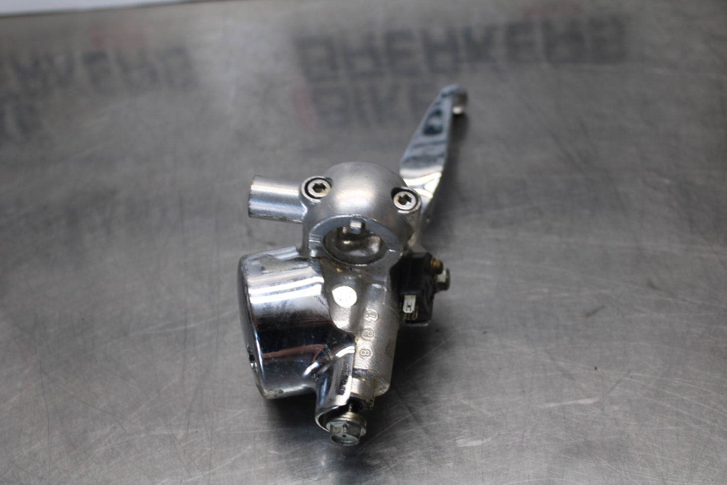 03-08 KAWASAKI VULCAN 1600 FRONT BRAKE MASTER CYLINDER BB196