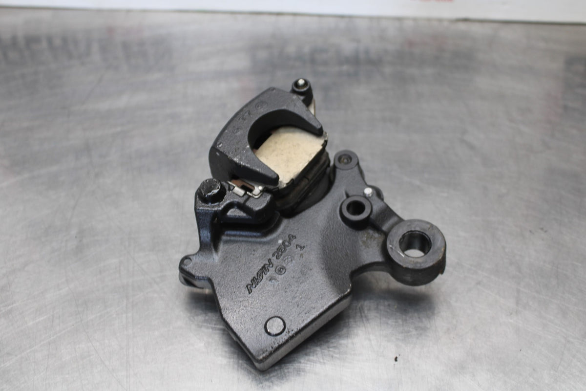 23-26 KAWASAKI NINJA ZX4RR REAR BACK BRAKE CALIPER W MOUNT BRACKET BB872