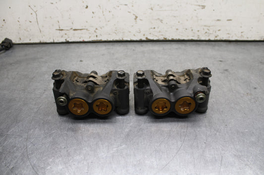 06-07 YAMAHA YZF R6 RIGHT LEFT FRONT BRAKE CALIPER SET PAIR CALIPERS BB742