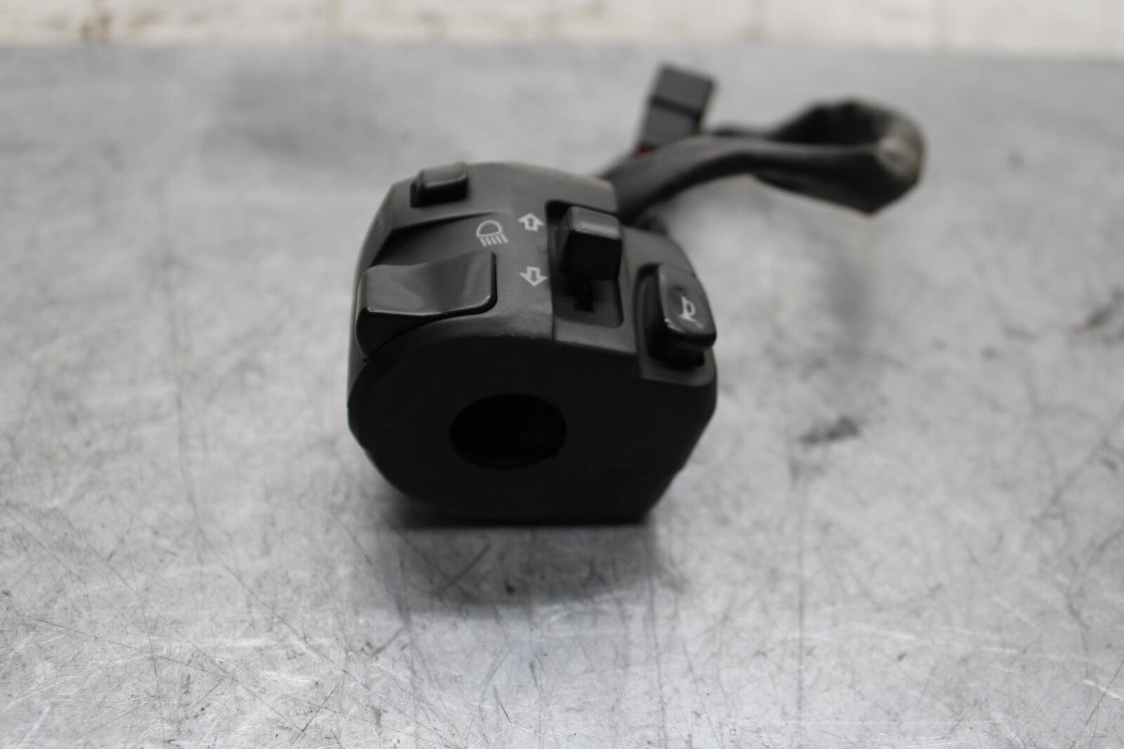 2009 Kawasaki Ninja ZX6R ZX600R LEFT CLIP ON HANDLE HORN SIGNALS SWITCH BB548