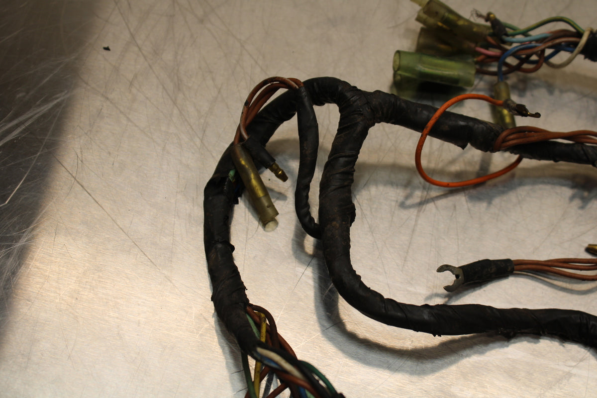 69-70 YAMAHA L5T MAIN ENGINE WIRING HARNESS MOTOR WIRE LOOM BB138