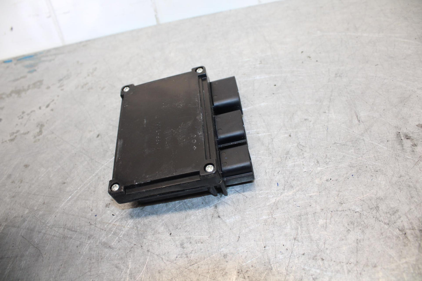 06-07 KAWASAKI NINJA ZX14R RELAY ASSEMBLY FUSE BOX bb433