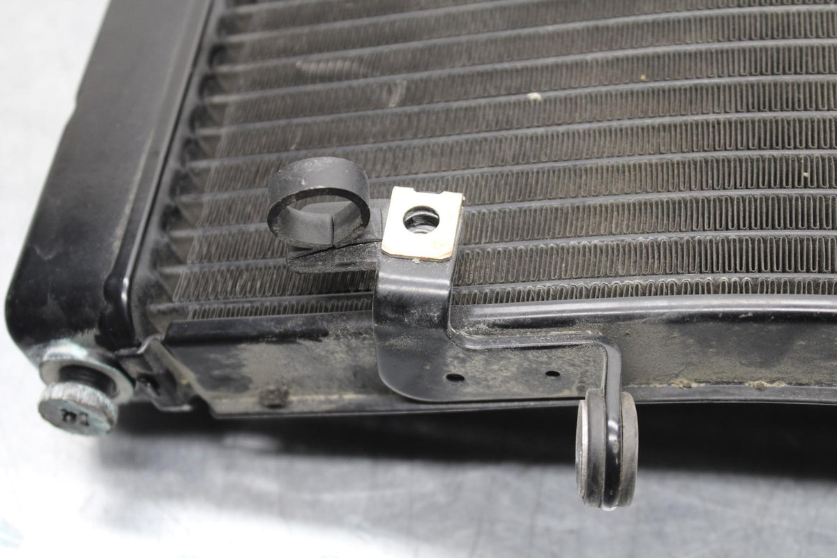 2012 Triumph Daytona 675R ENGINE RADIATOR MOTOR COOLING RADIATER BB589
