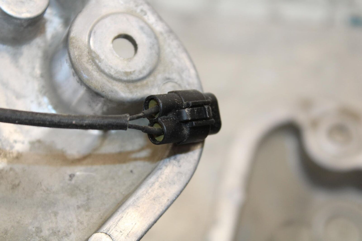 2000 Kawasaki Ninja ZX12R ZX1200A ENGINE FRAME COVERS BB565