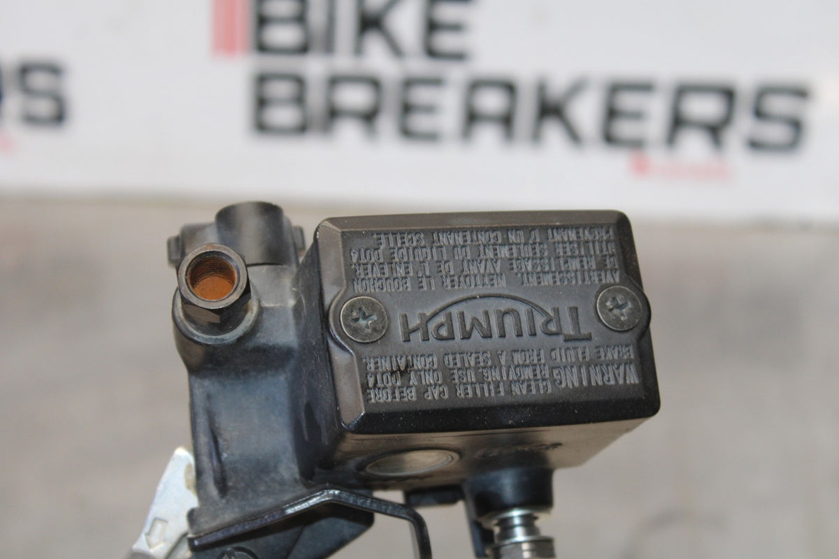 15 TRIUMPH TIGER 800 FRONT BRAKE MASTER CYLINDER w/ LEVER BB873