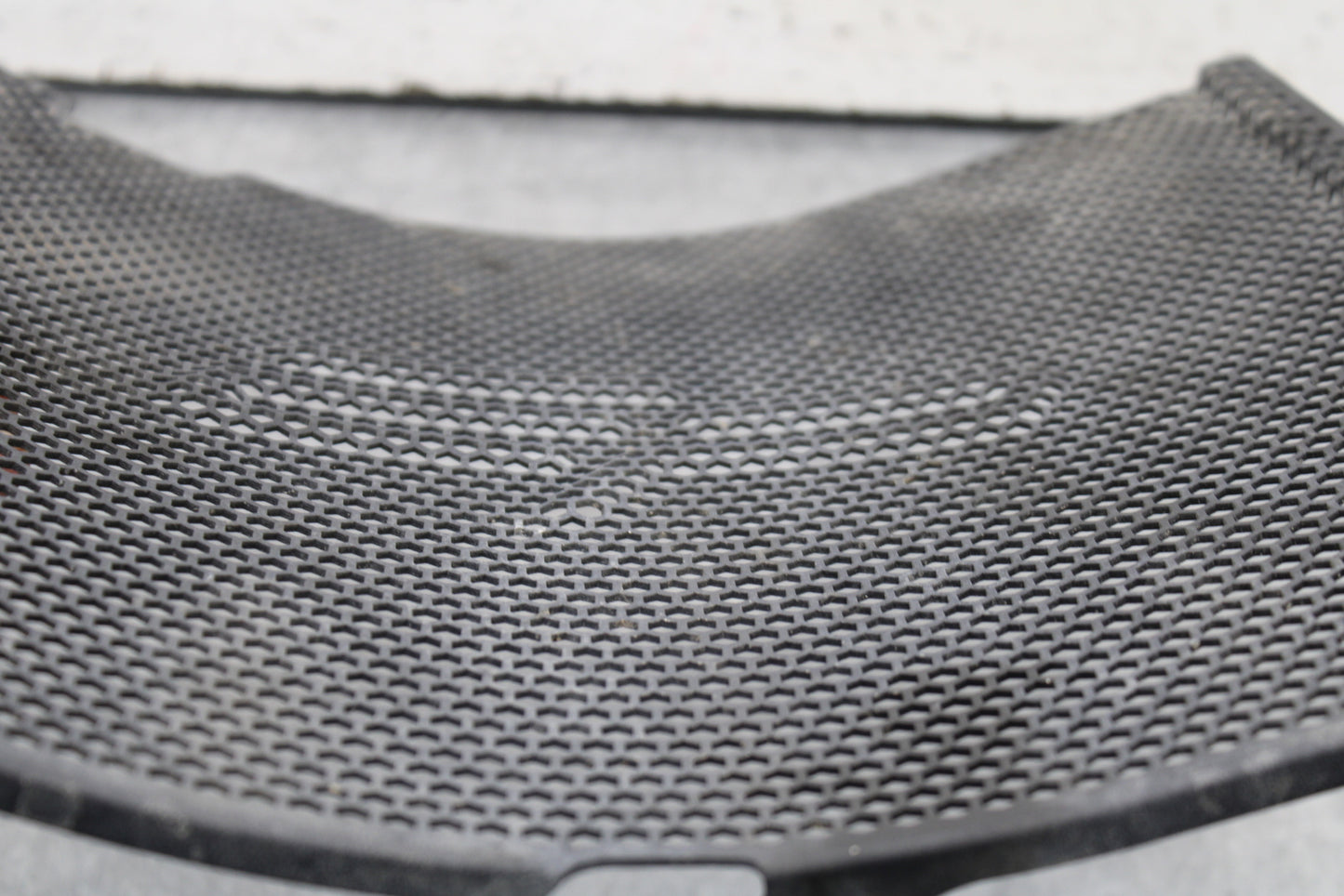 16 KAWASAKI NINJA ZX10R COOLANT RADIATOR GUARD GRILLE BB650