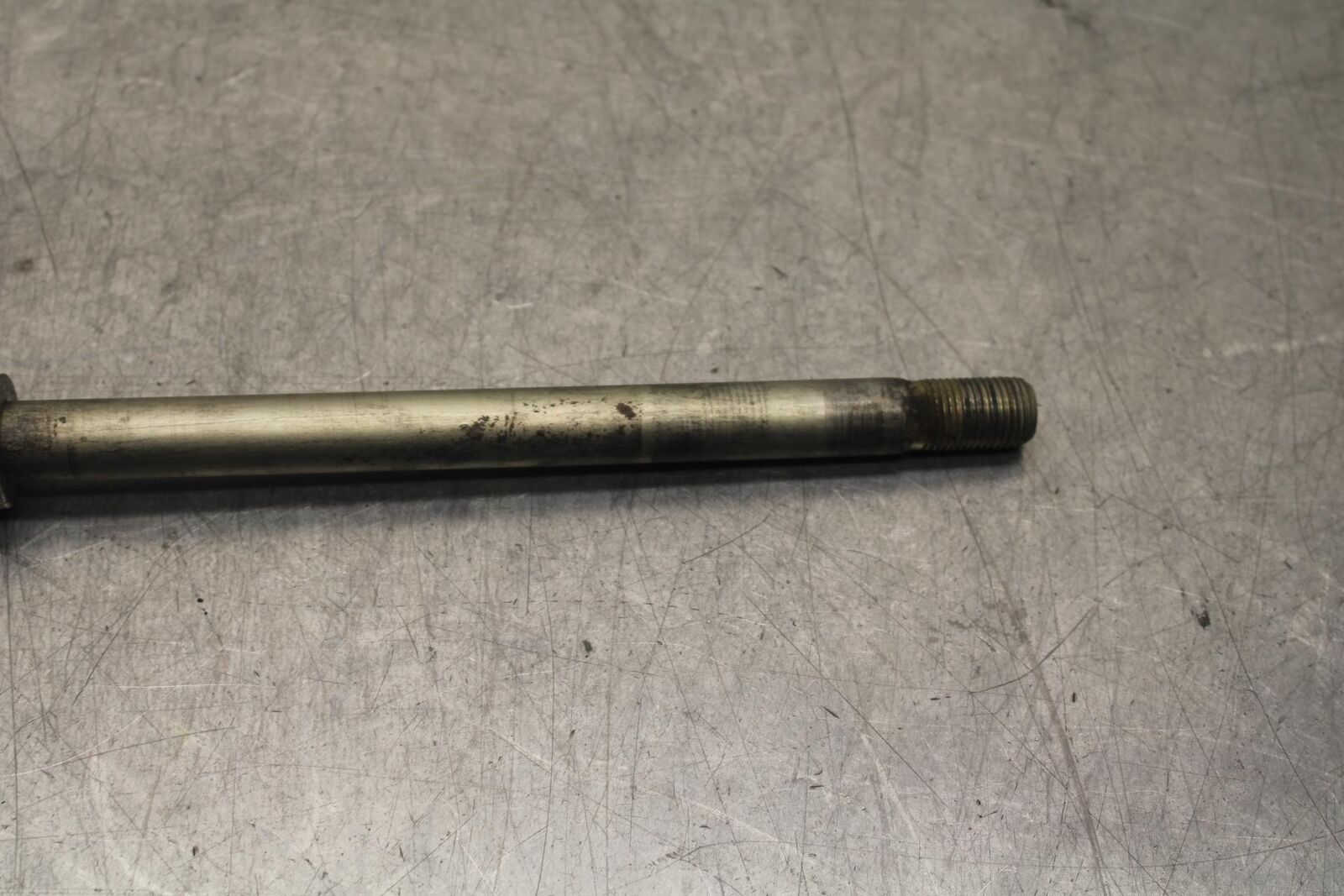 2007 Yamaha V Star 1300 XVS1300A FRONT WHEEL RIM AXLE PIVOT BOLT BB78