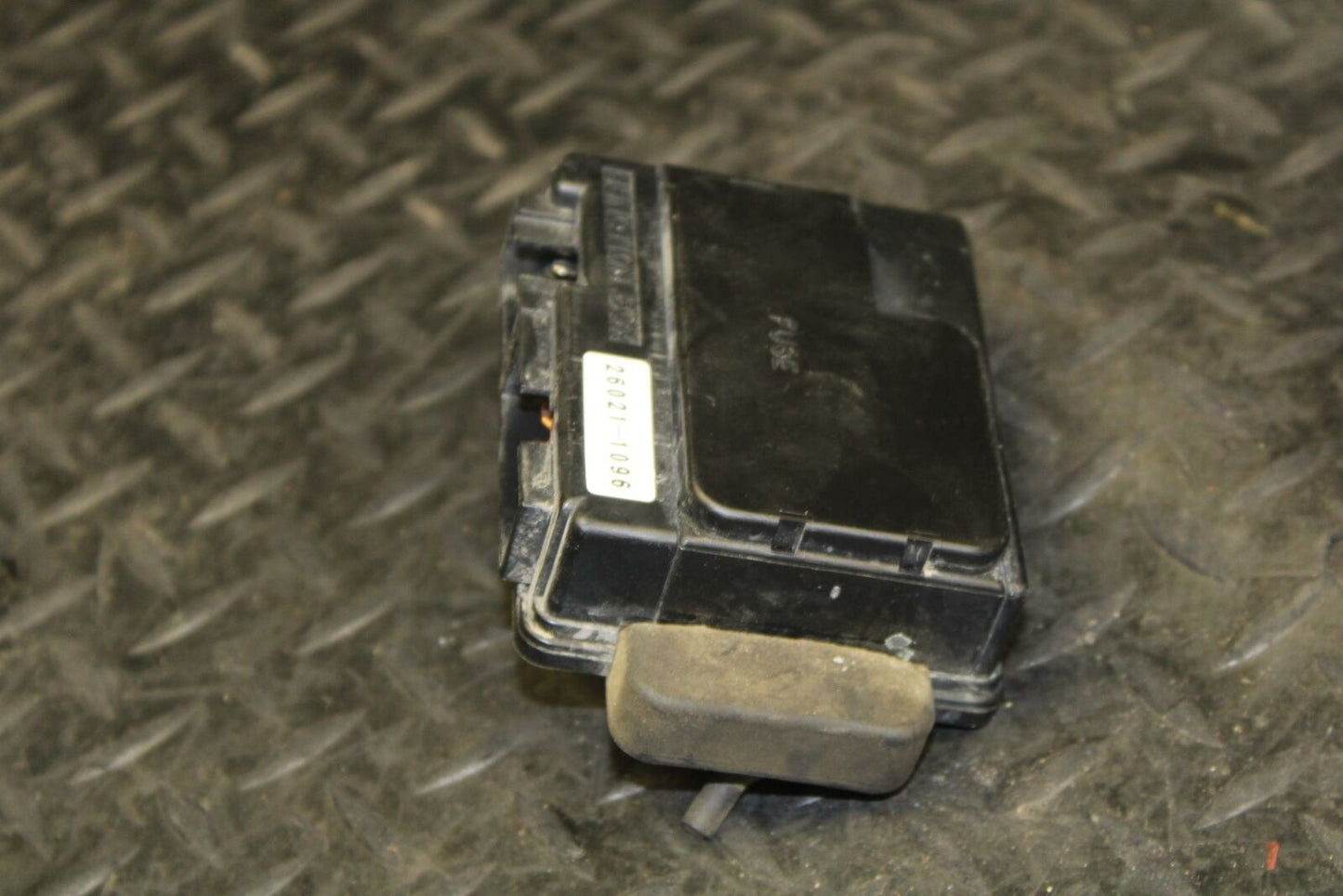 03-08 KAWASAKI VULCAN 1600 FUSEBOX RELAY  BB193