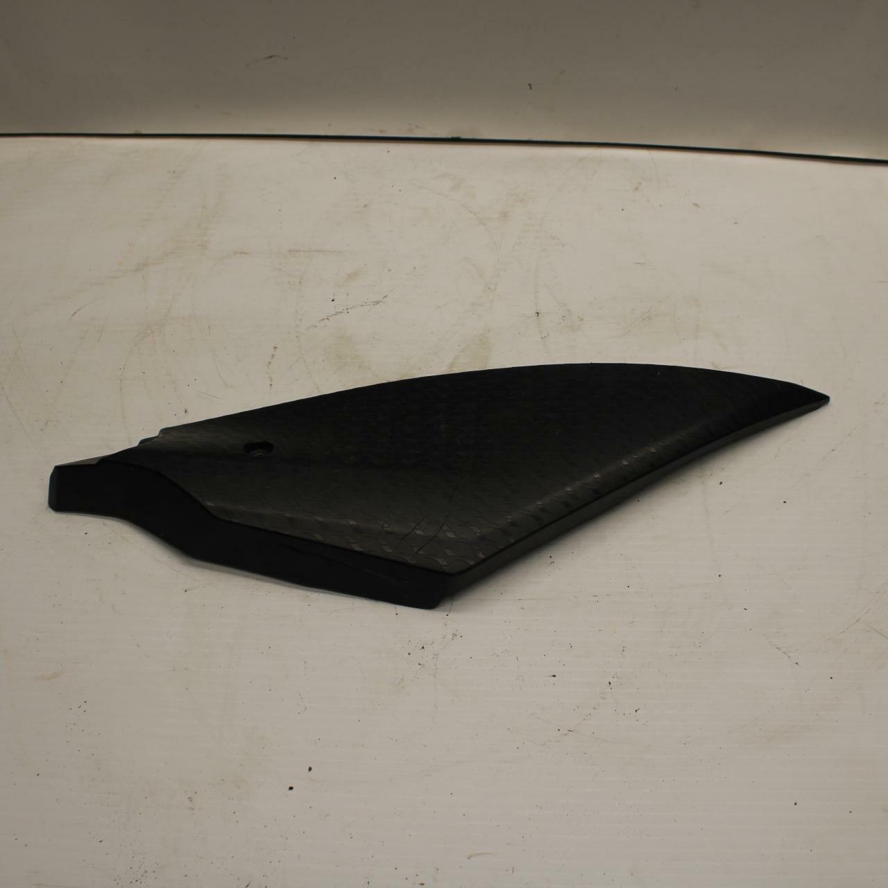 17-20 YAMAHA YZF R6 RIGHT GAS TANK FUEL CELL PANEL COVER TRIM COWL  BB257
