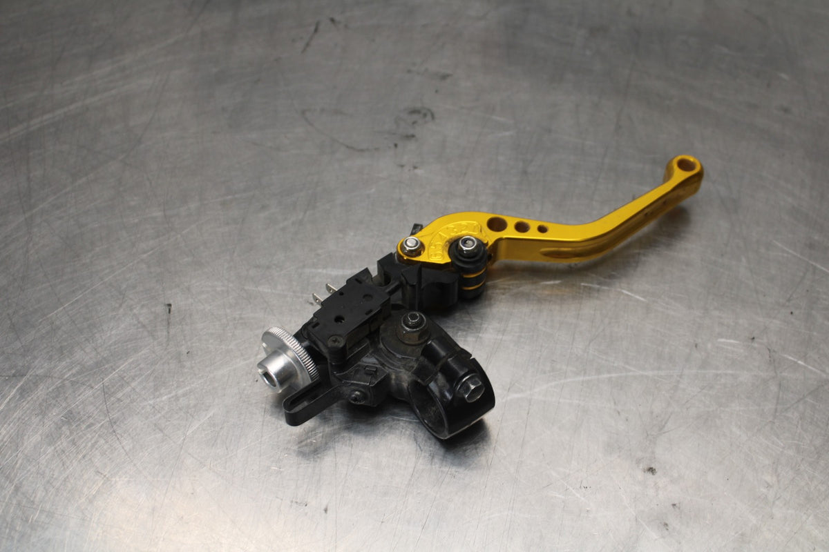 17 YAMAHA YZF R6 CLUTCH PERCH MOUNT WITH LEVER  BB922