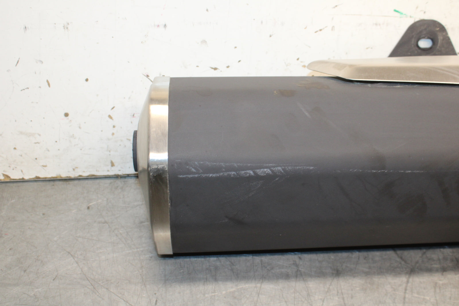 24 KAWASAKI NINJA 500 ABS EXHAUST PIPE MUFFLER SLIP ON CAN SILENCER BB730