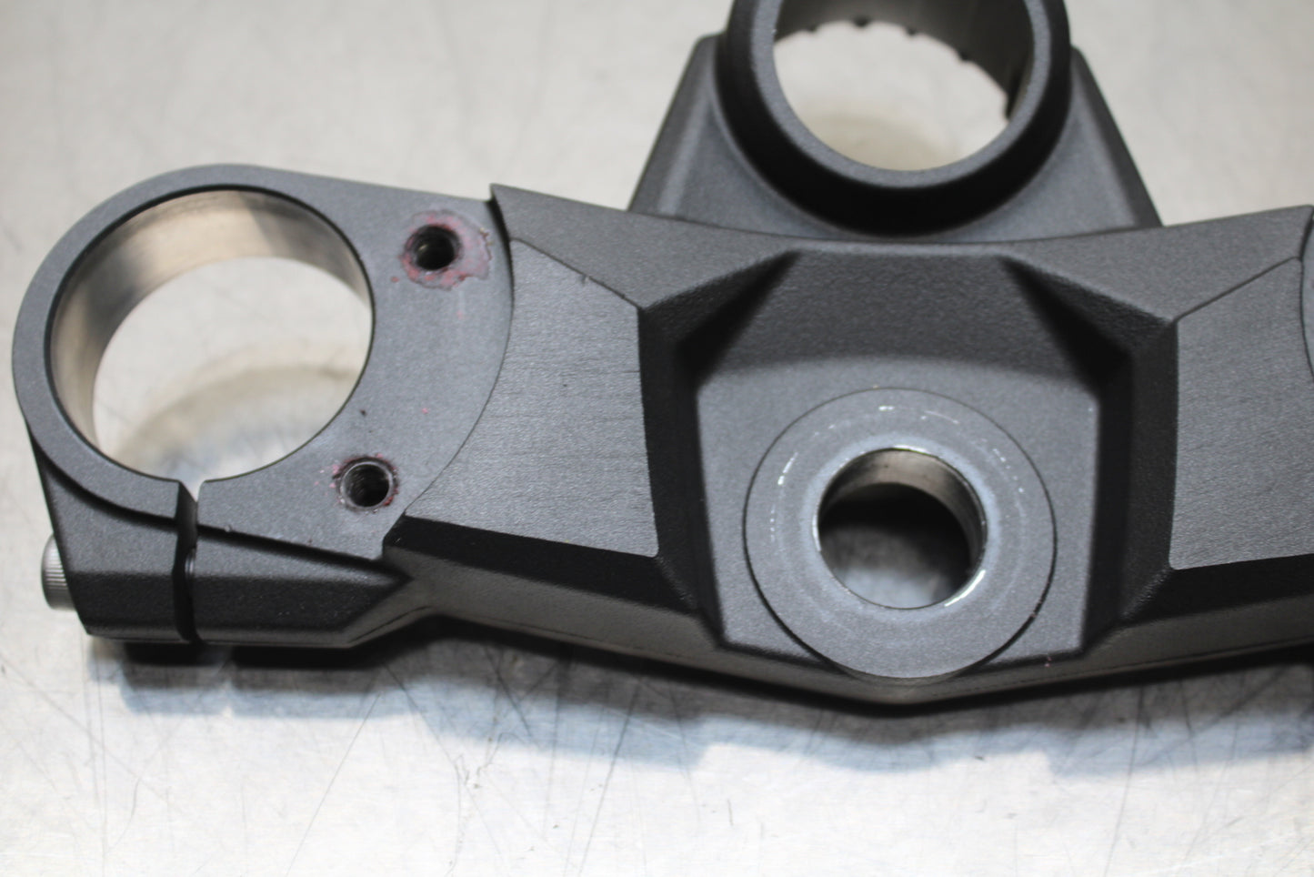 23-24 KAWASAKI NINJA ZX14R FORKS UPPER TRIPLE TREE CLAMP BB141