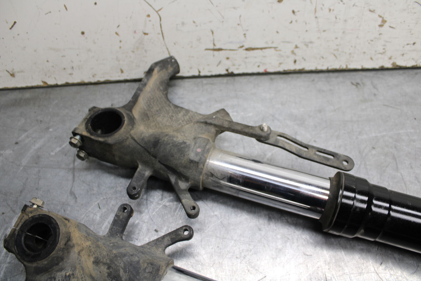 06-07 SUZUKI GSXR 600 750 FRONT FORKS SHOCK SUSPENSION SET PAIR BB630