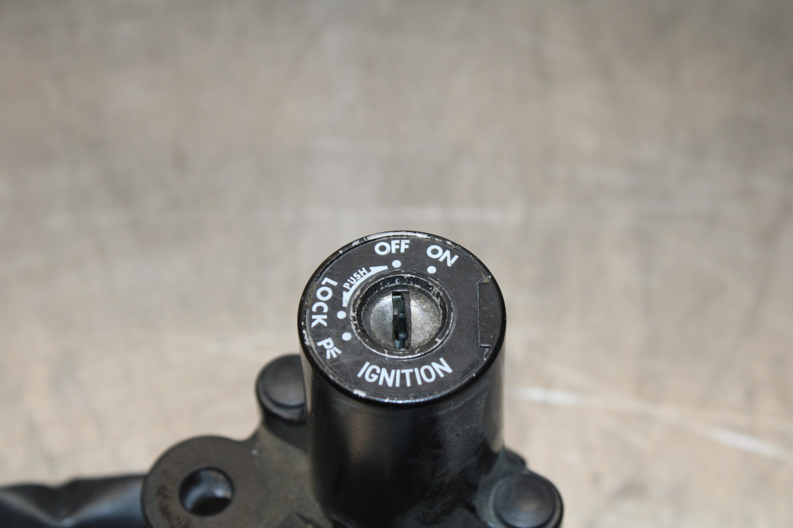 14-17 YAMAHA FZ07 IGNITION LOCK KEY SET W/ GAS CAP BB162