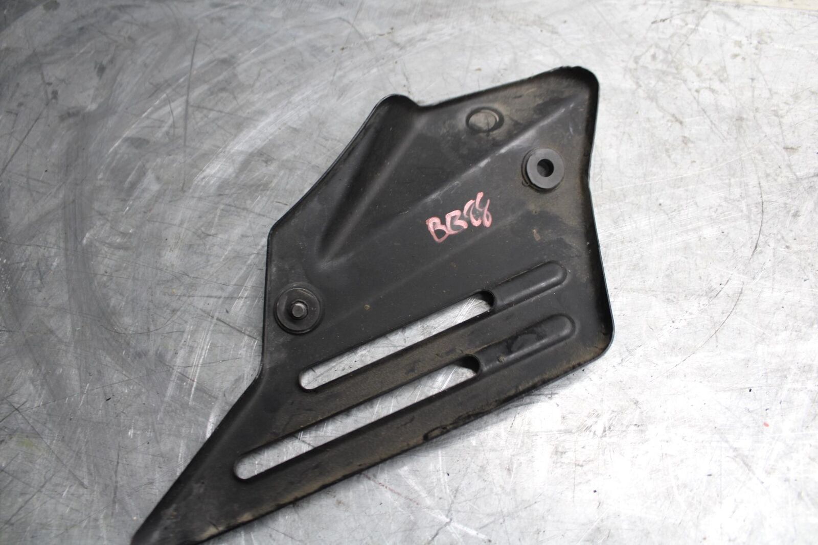 2007 Suzuki GSXR1000  MUFFLER EXHAUST PIPE COVER HEAT SHIELD GUARD BB44