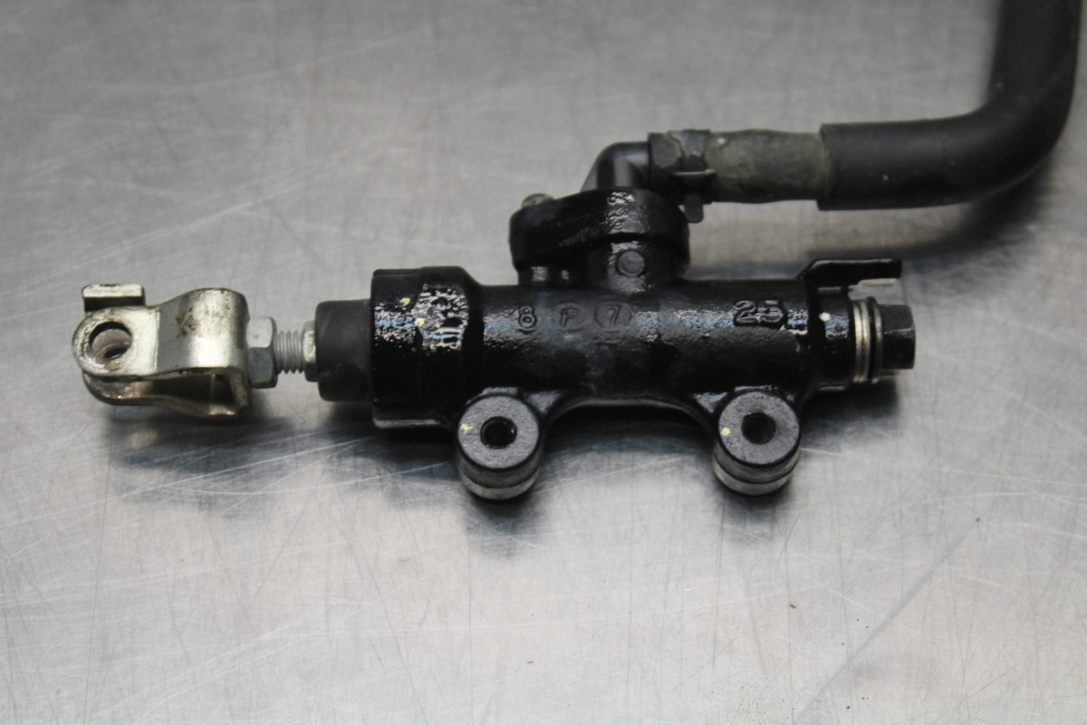 18 HONDA CB500F REAR BACK BRAKE MASTER CYLINDER W RESERVOIR BB861