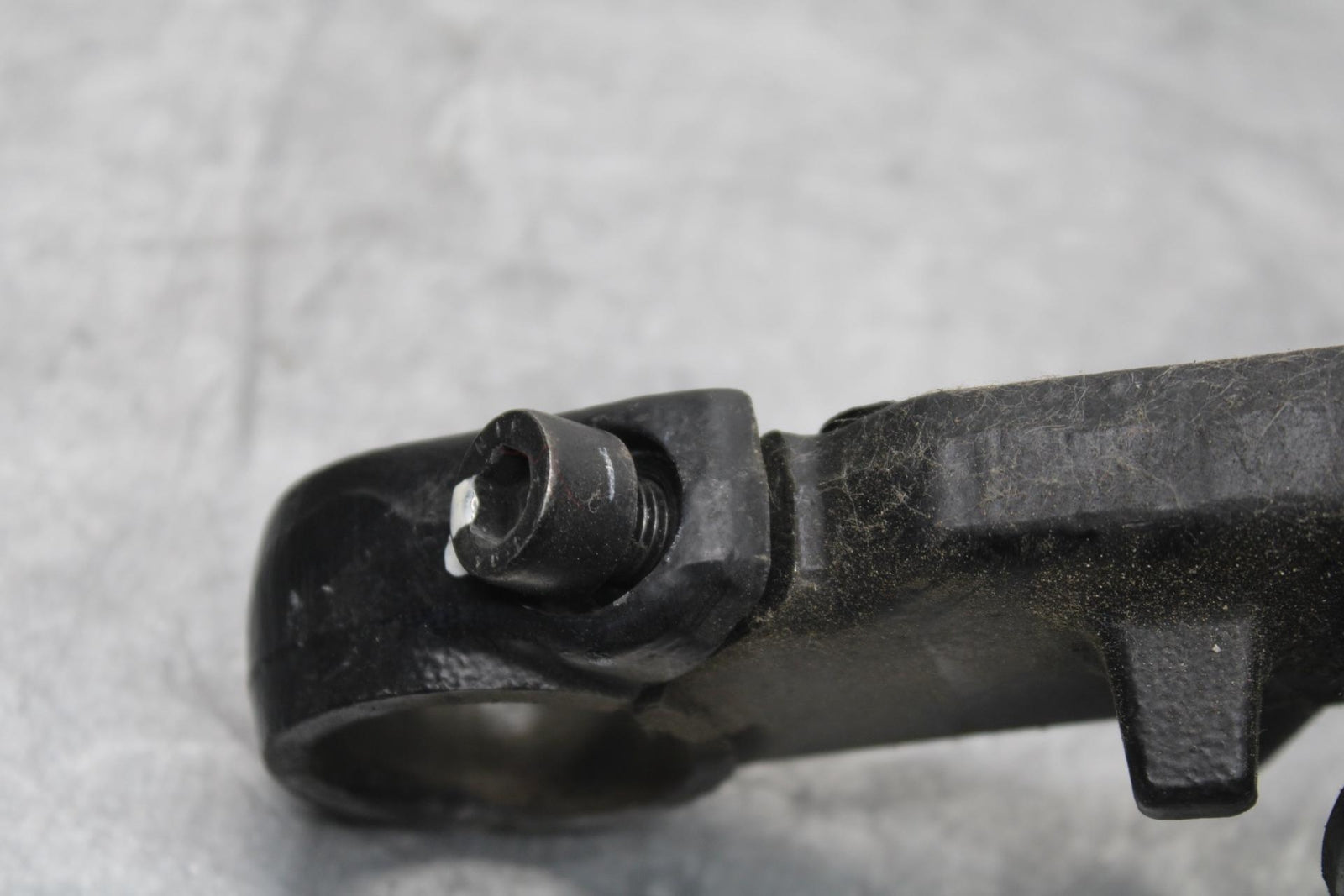 15-16 KAWASAKI EX300 FRONT FORKS CLAMP LOWER TRIPLE TREE STEM BB635