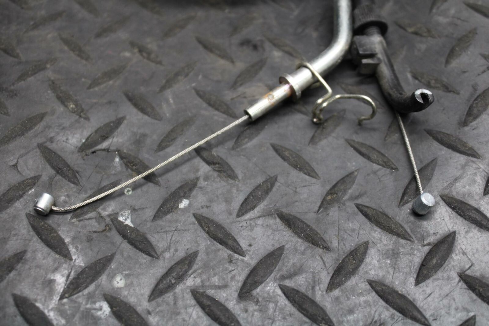 12-17 KAWASAKI NINJA 650 THROTTLE CABLES LINES BB211