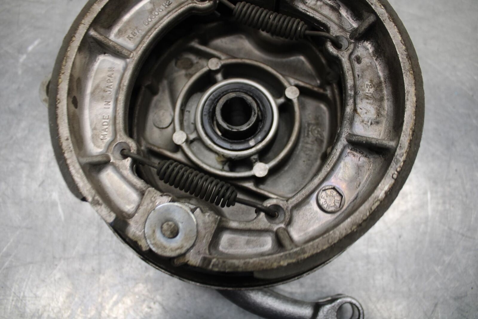 1996 Kawasaki Vulcan 800 VN800B Classic REAR BRAKE HUB SHOE BB93