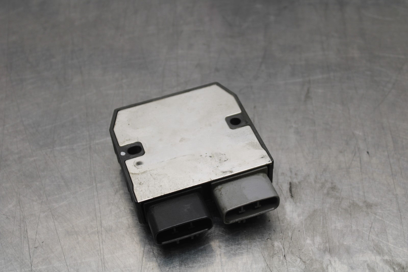 12-14 BMW S1000RR RECTIFIER VOLTAGE REGULATOR BB204