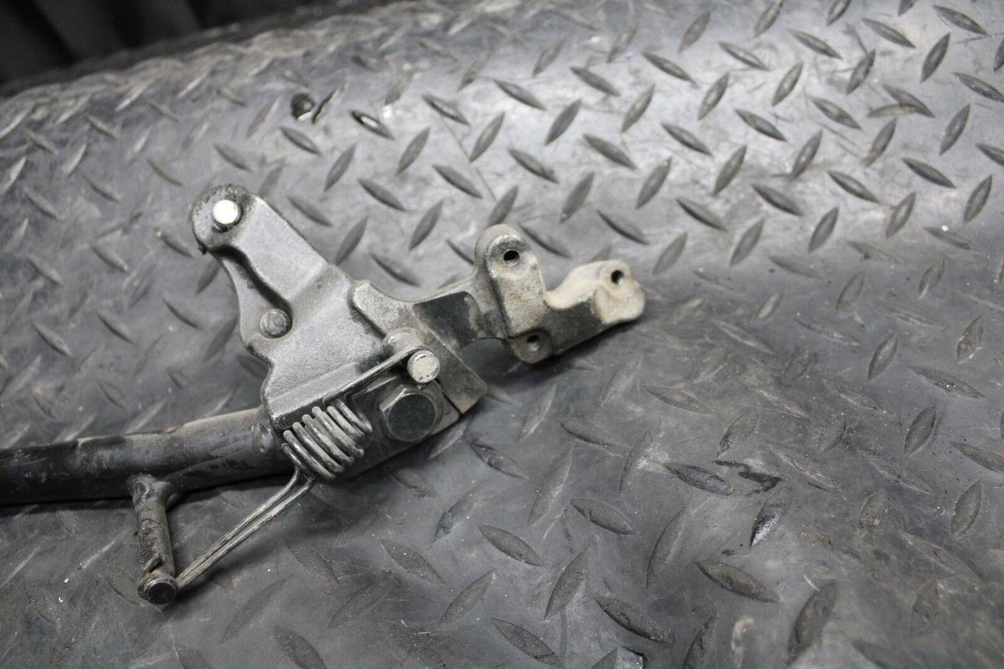 09-11 SUZUKI GSXR1000 KICKSTAND SIDE KICK STAND BB205