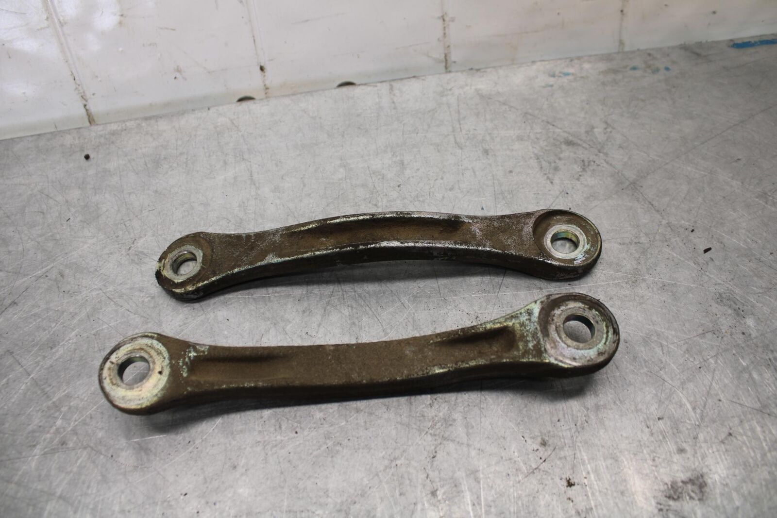 06-07 KAWASAKI NINJA ZX14R REAR DOGBONE SHOCK LINKAGE LINK BB433