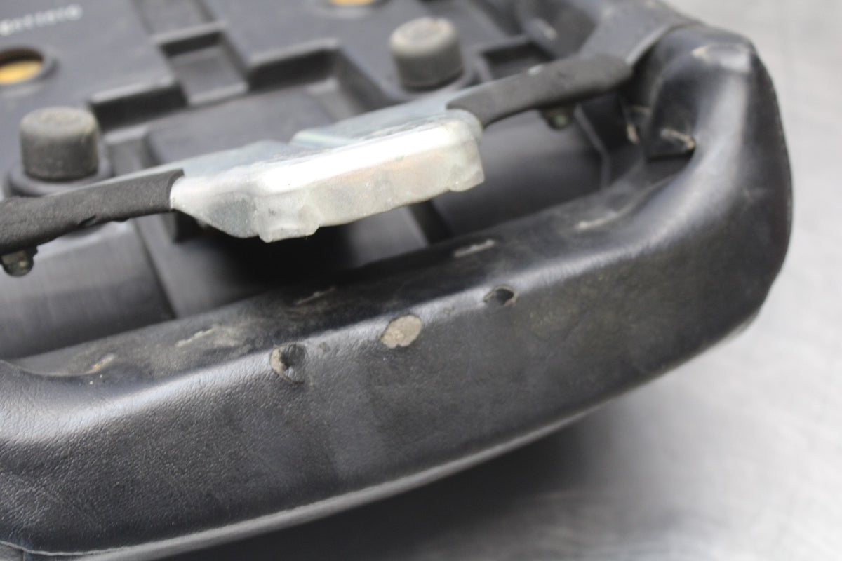 05-09 SUZUKI BOULEVARD C90 REAR BACK PASSENGER SEAT BB918