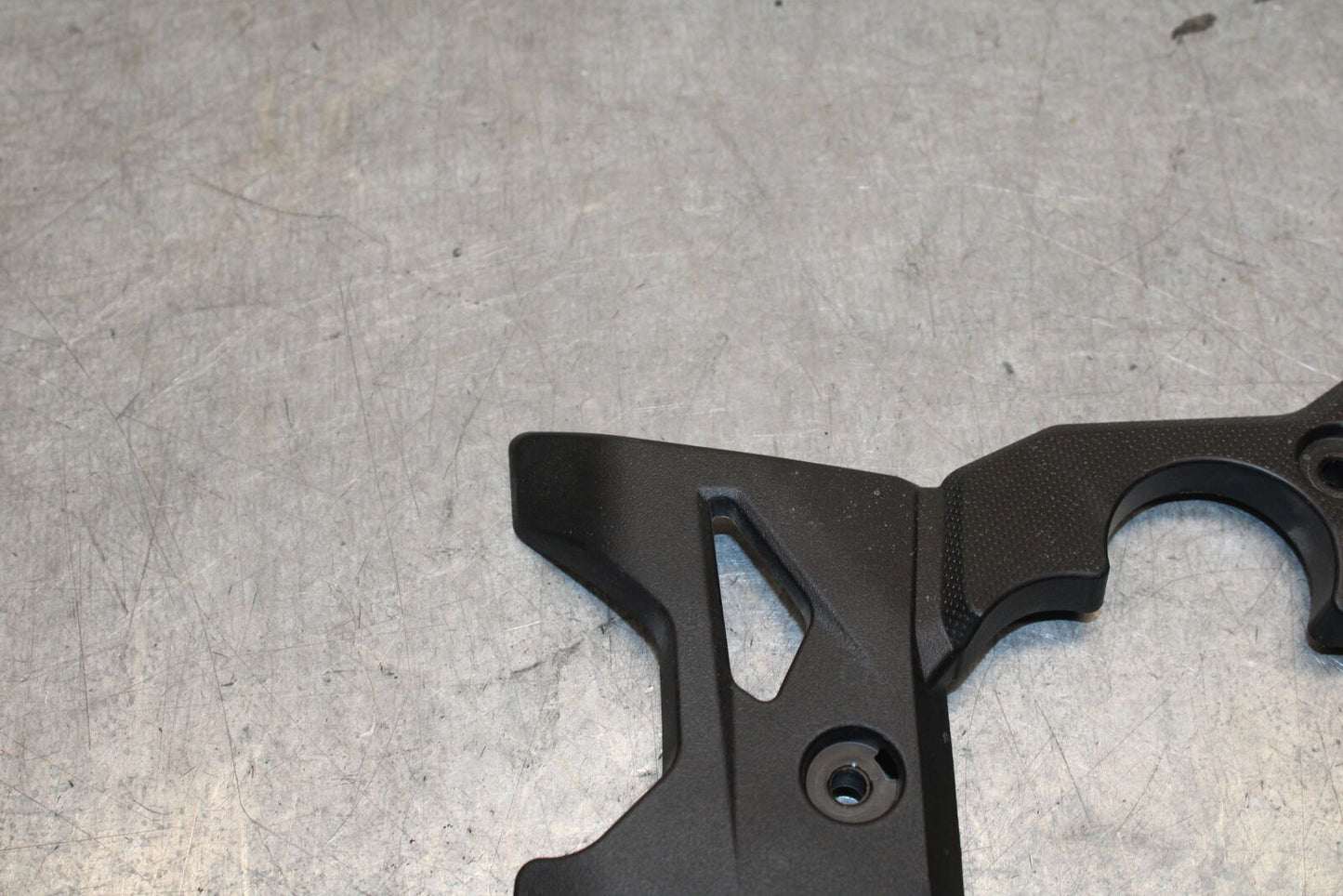 18-23 KAWASAKI NINJA 400 RIGHT LOWER FRAME COVER FAIRING COWL BB660