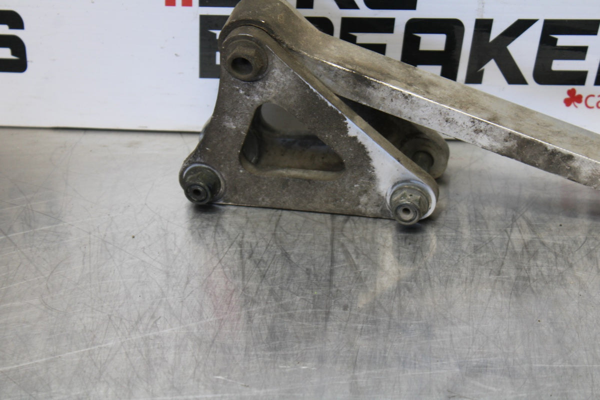 04-05 YAMAHA YZF R1 REAR DOGBONE SHOCK LINKAGE LINK BB173