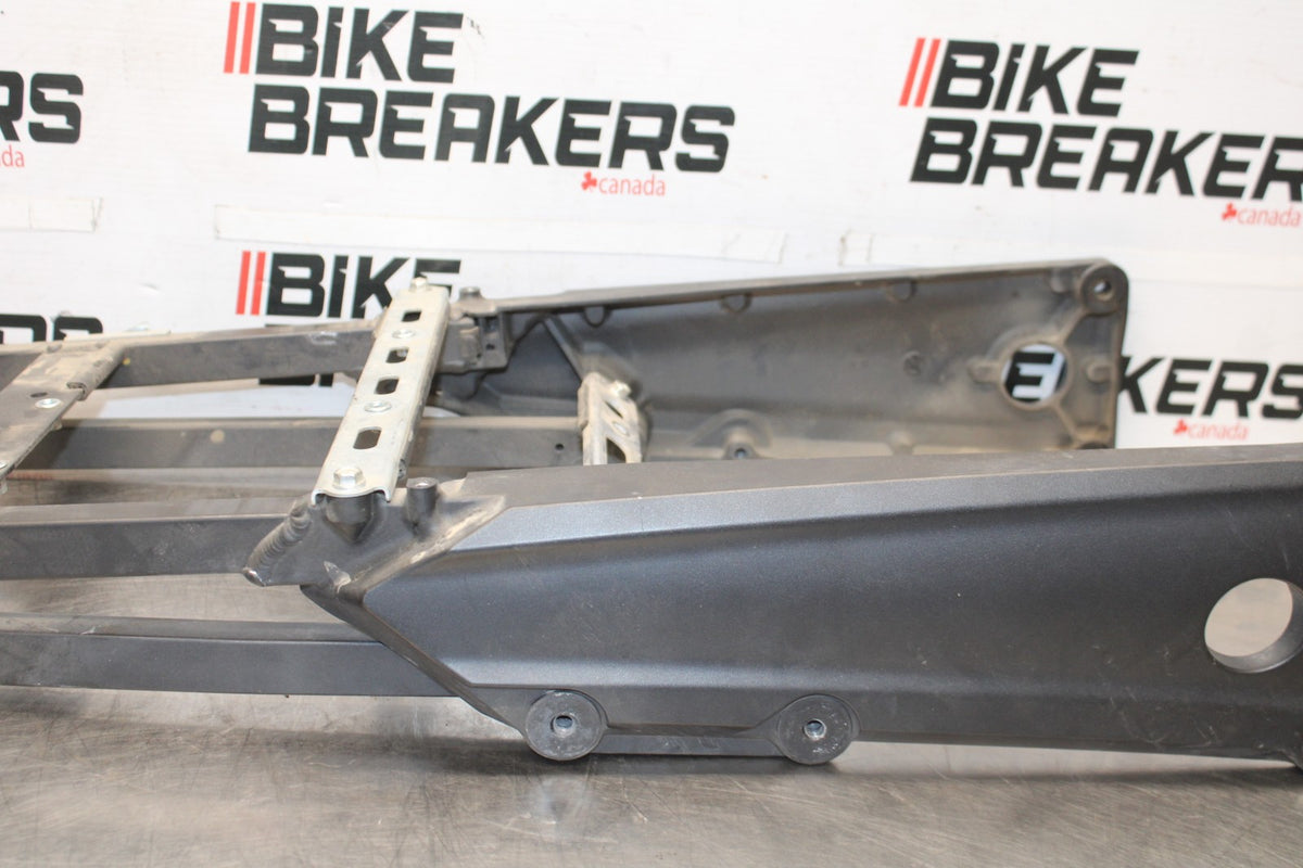 08-09 KAWASAKI NINJA ZX14R REAR SUBFRAME BACK SUB FRAME BB932