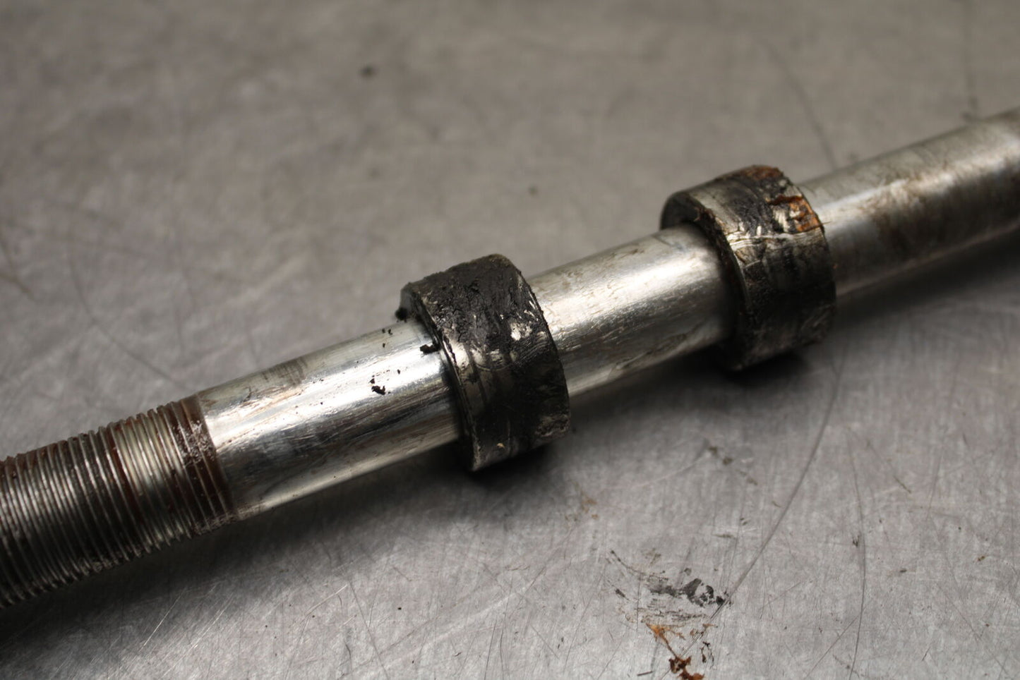 14-15 KAWASAKI NINJA 650 EX650F ABS FRONT WHEEL RIM AXLE PIVOT BOLT BB741