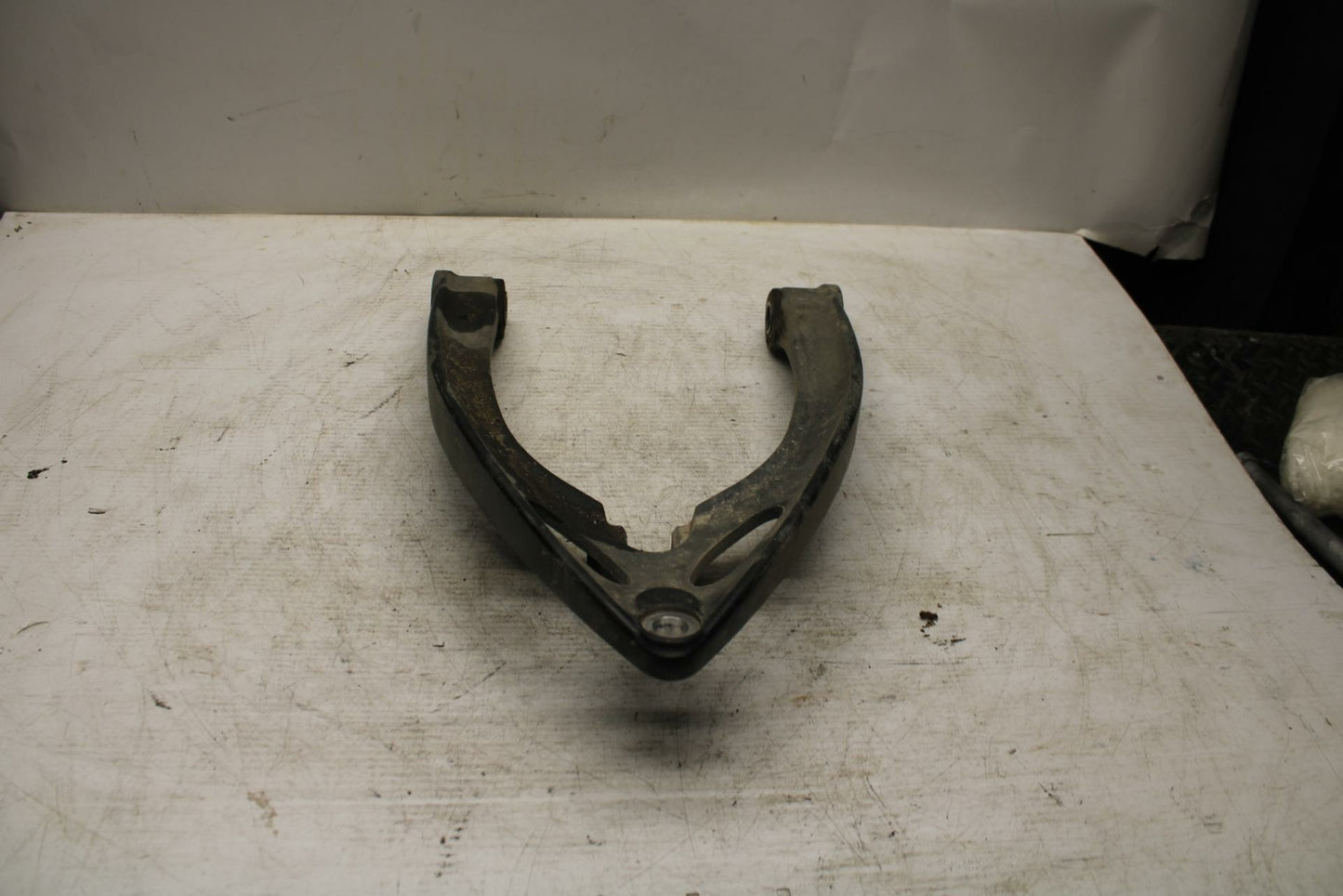 07-13 BMW R1200GS ADVENTURE FRONT SWINGARM FRONT SUSPENSION SWING ARM BB368