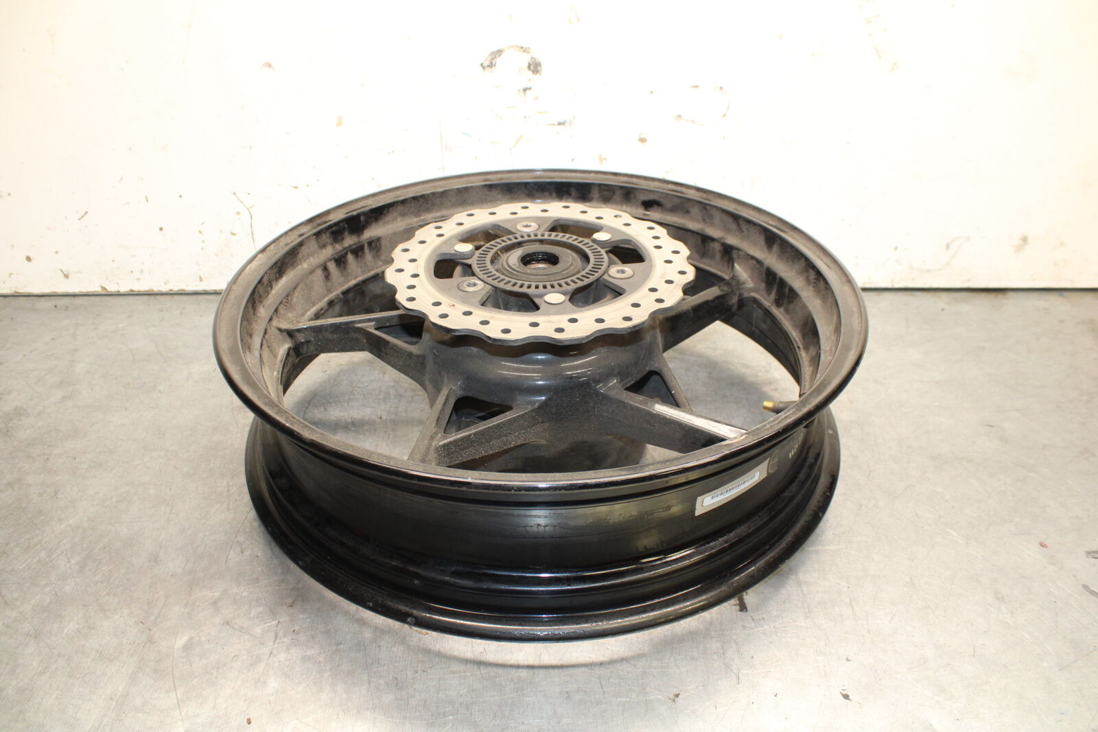 19-22 KAWASAKI Z400 REAR WHEEL BACK RIM BB738