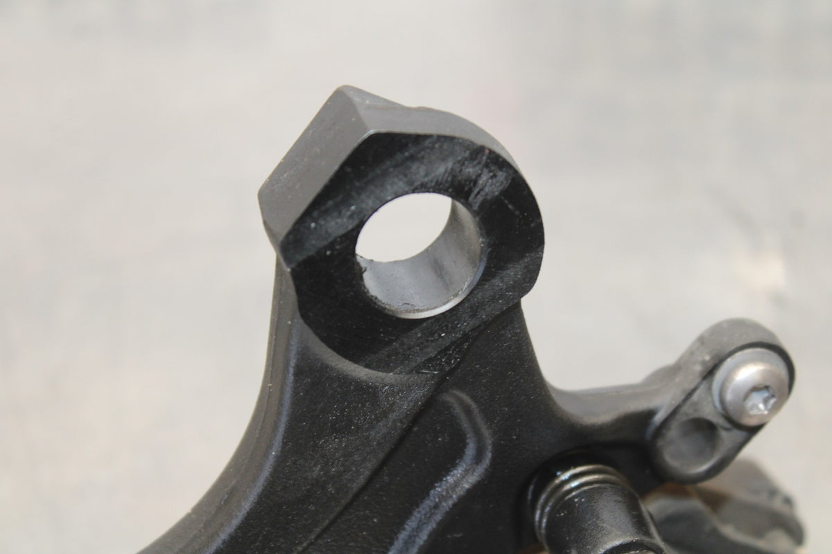 20 TRIUMPH STREET TRIPLE 765 REAR BACK BRAKE CALIPER W MOUNT BRACKET BB864