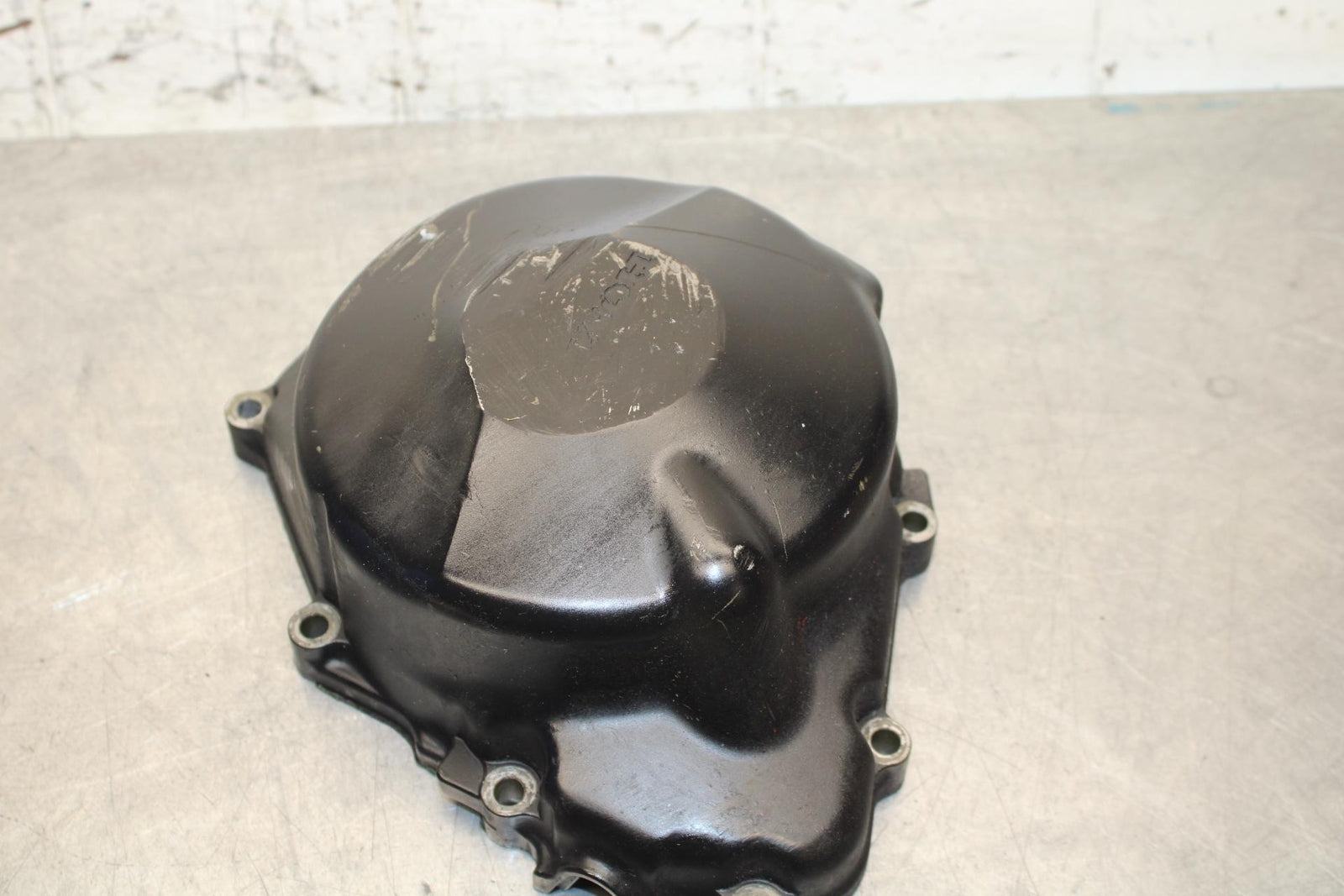 1999 Honda CBR600F4 STATOR MAGNETO ALTERNATOR GENERATOR COVER 11321-MBW-316 BB70