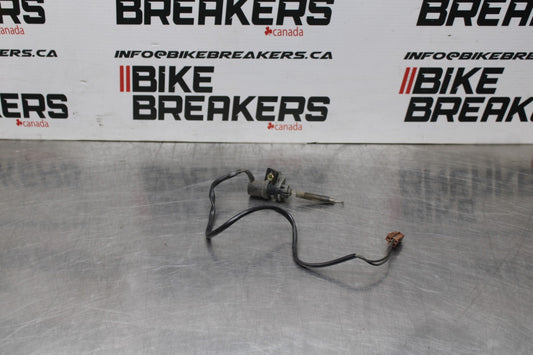 05 YAMAHA YZF R6 REAR BRAKE STOP SWITCH BB858