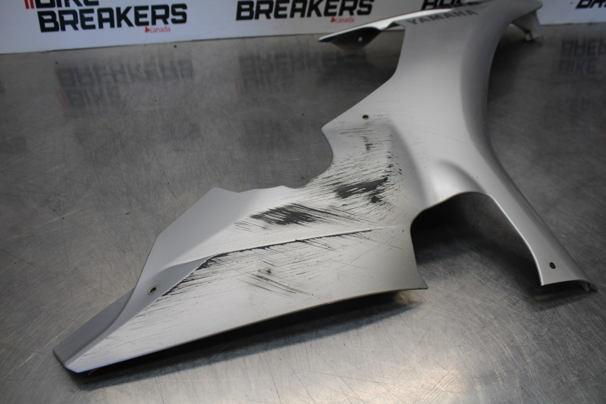 15-17 YAMAHA YZF R1 RIGHT MID UPPER SIDE FAIRING COWL BB190