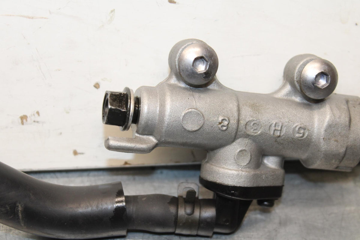 01-06 HONDA CBR600F4I REAR BACK BRAKE MASTER CYLINDER W RESERVOIR BB626