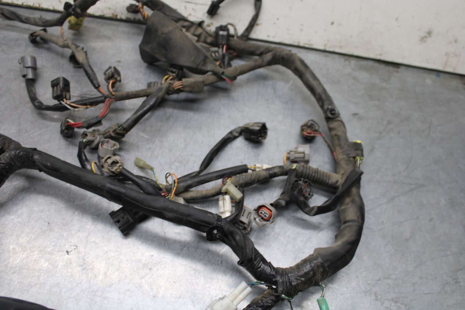 08-09 SUZUKI GSXR600 MAIN ENGINE WIRING HARNESS MOTOR WIRE LOOM BB728