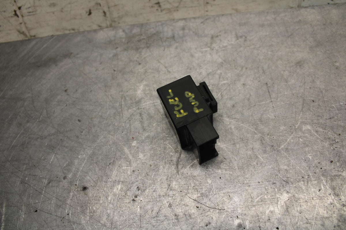 2015 Yamaha FJ09 RELAY FUEL PUMP BB41