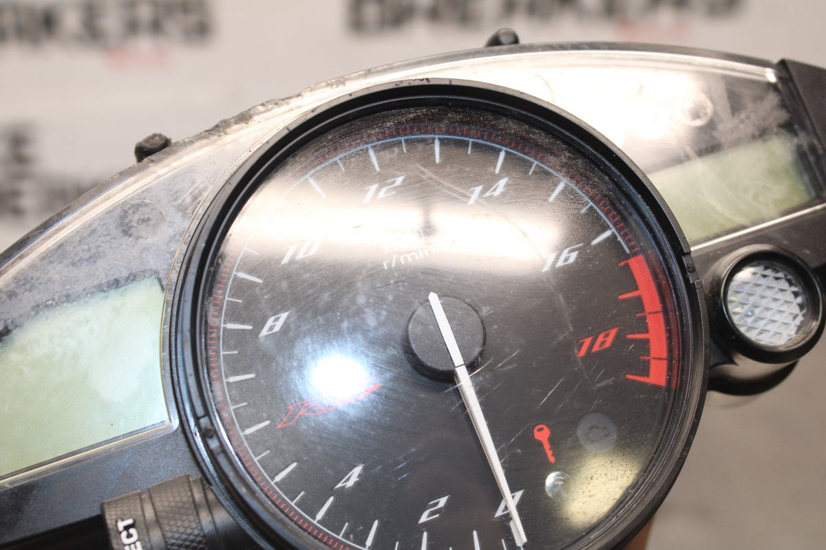 08-16 YAMAHA YZF R6 SPEEDO TACH GAUGES DISPLAY CLUSTER SPEEDOMETER BB929