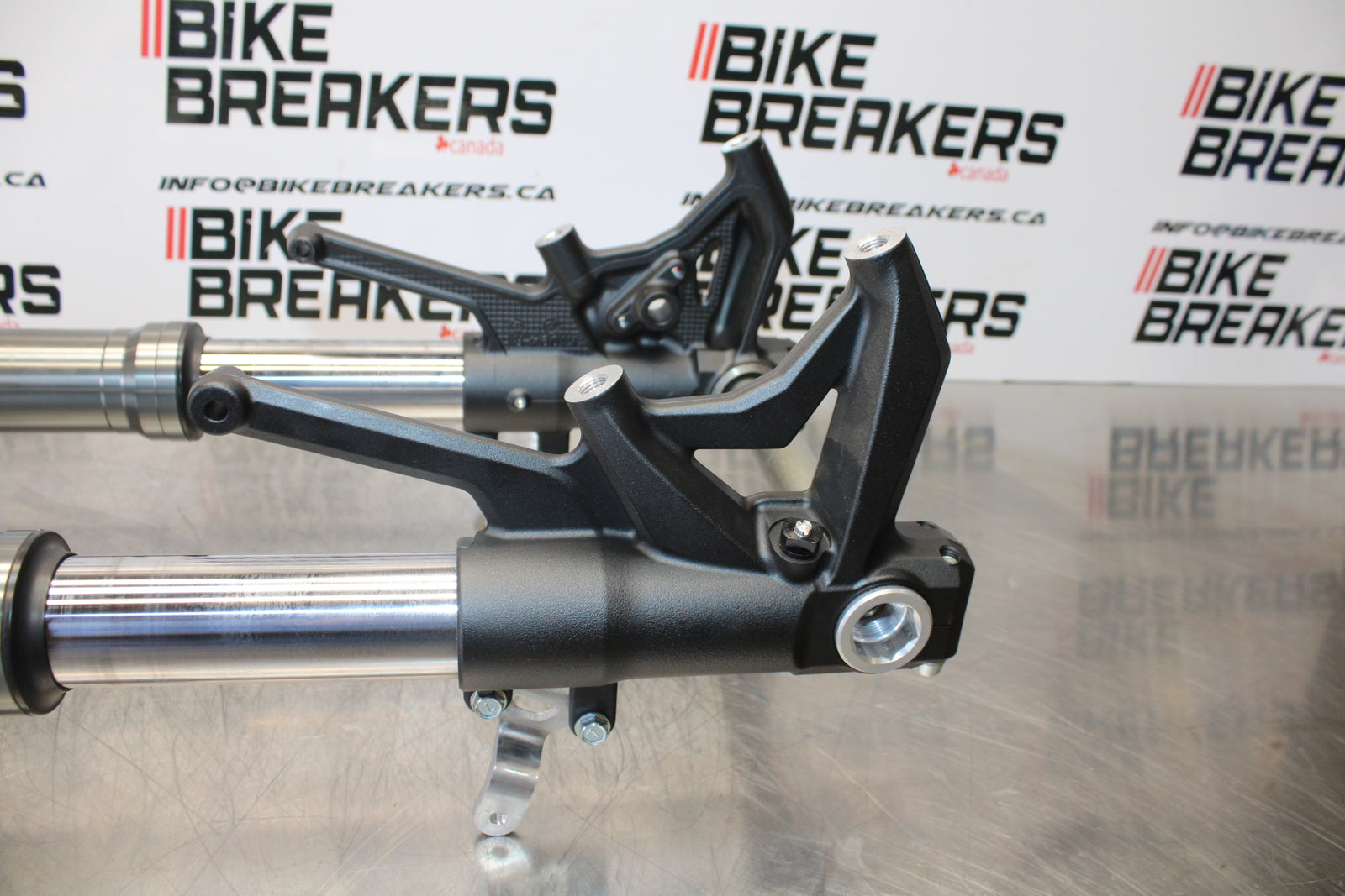 23-24 KAWASAKI NINJA ZX14R FRONT END FORKS SUSPENSION TRIPLE TREES/ AXLE BB153