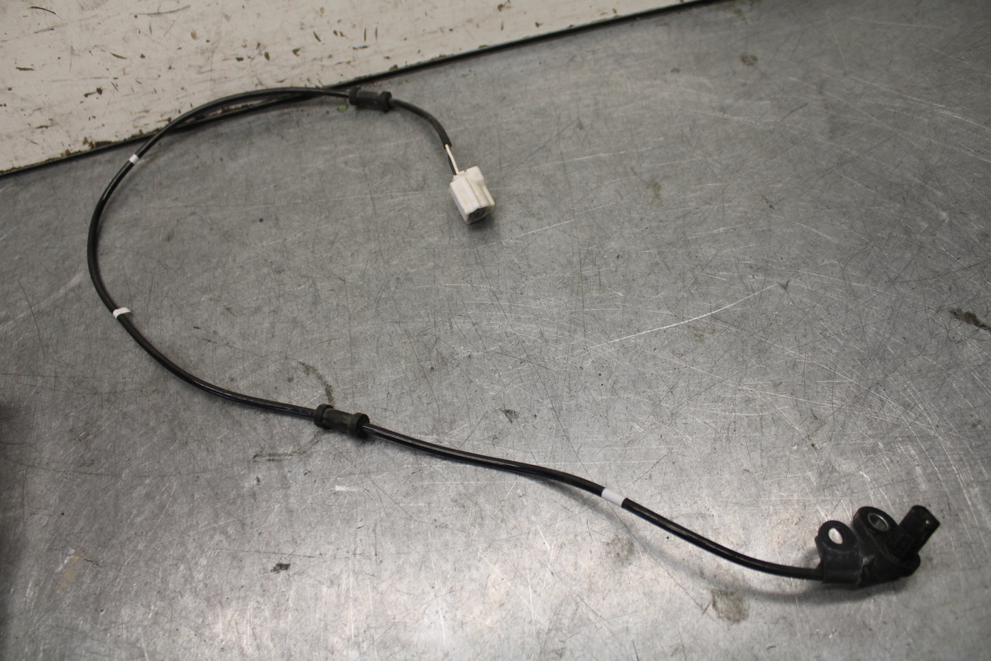 22-24 YAMAHA XSR900 FRONT ABS BRAKE SENSOR BB683